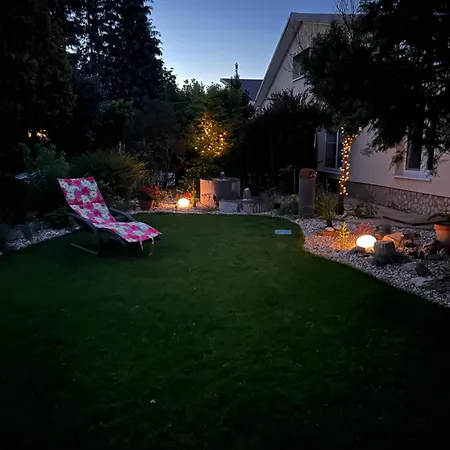 Апартаменты Karlina 100 M2 Terrace Garden Sahy