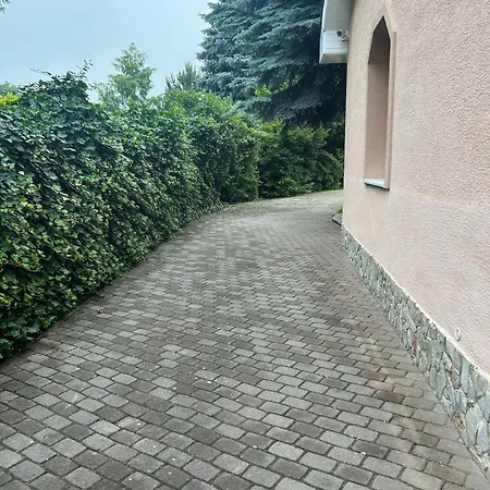 Karlina 100 M2 Terrace Garden Апартаменты *